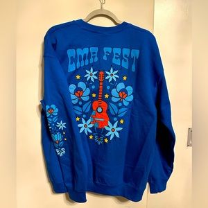 NWOT RARE CMA Fest Blue Floral Guitar Crewneck Sweatshirt NEW never worn
